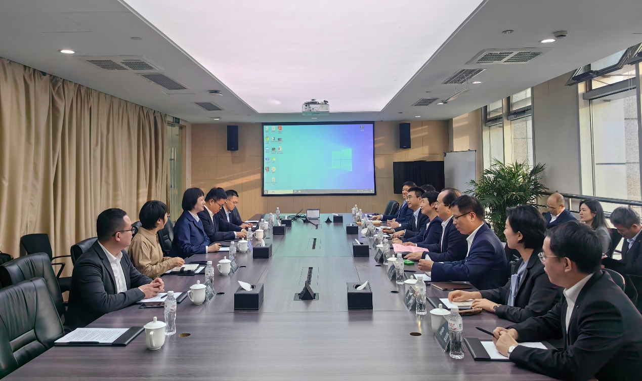 招商局集团总经理石岱与非凡国际股份洽谈合作